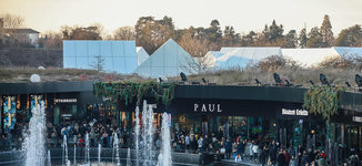 The village Outlet